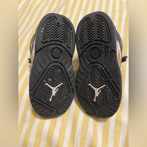 Jordan sneaker! - Picture 2 of 5